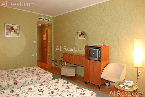 Plaza Hotel 13